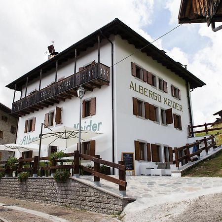 Neider Hotel Sauris Buitenkant foto