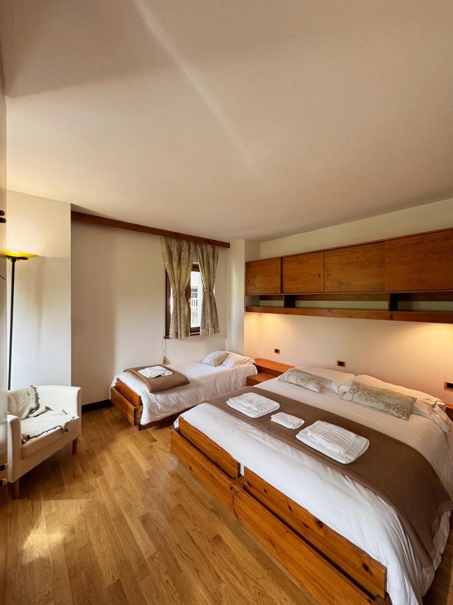 Neider Hotel Sauris Buitenkant foto